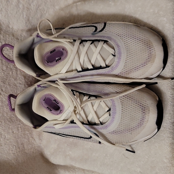 Nike Air Max 2090 - Picture 3 of 8